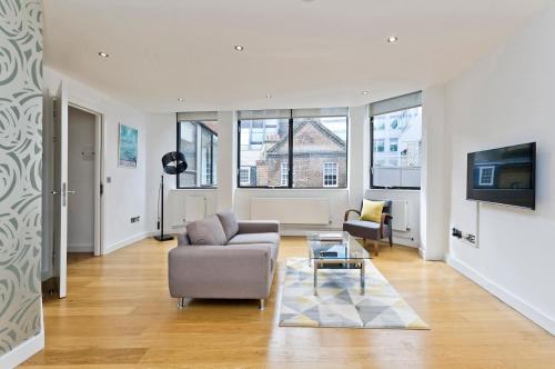 Red Lion Court By City2stay, , London