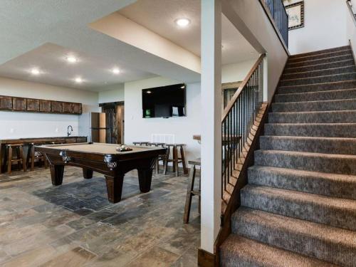 Lodge 68 - image 4