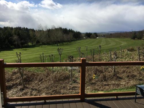 Millie,s View 18 hole free Golf in Shilbottle