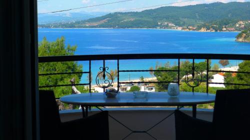  George & Sia's House in Neos Marmaras