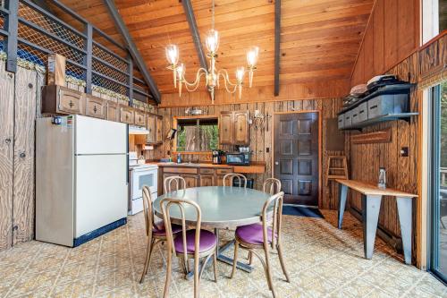 Hartstene Pointe Haven - image 7