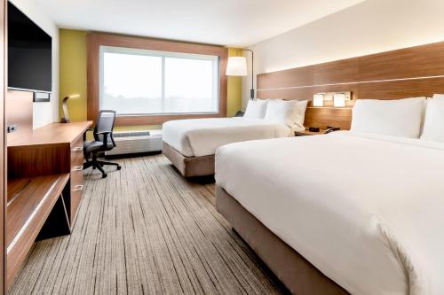 Holiday Inn Express & Suites - Milwaukee West Allis, an IHG Hotel in West Allis, USA