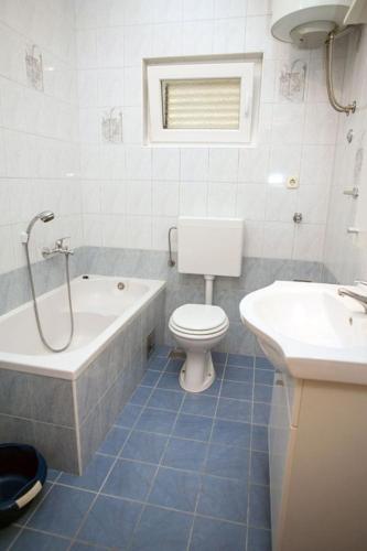 Apartments Egidio - 100m from the sea