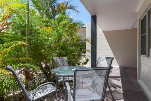Classic Two Bedroom Apartment  image 1