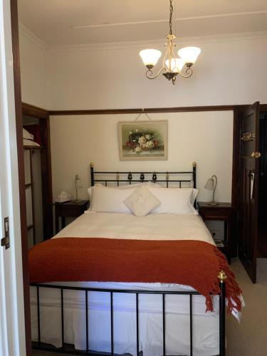 Rosebridge House Bed & Breakfast Adult Retreat
