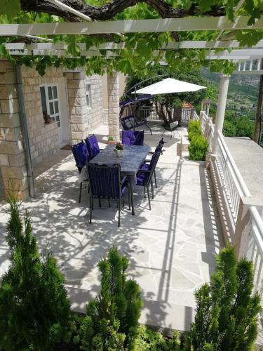  Apartment Vergatum, Pension in Mlini