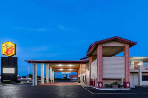 Super 8 by Wyndham Waco/Mall area TX, Уэйко