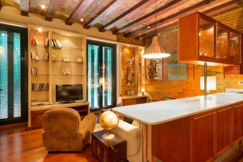 Stay U-nique Apartments Urquinaona