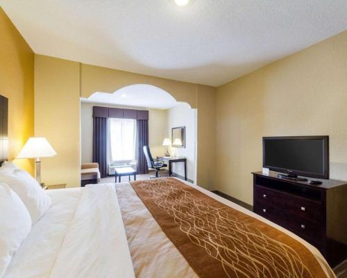 Comfort Inn & Suites Burnet