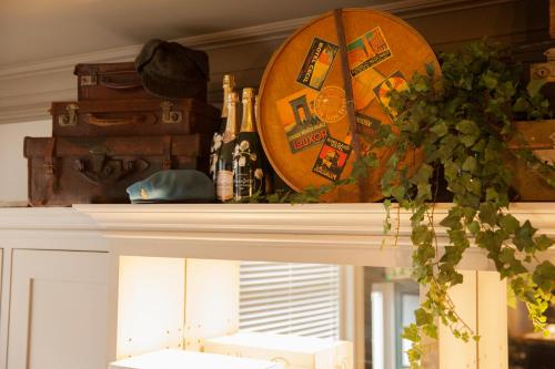 The Falcon Hotel - image 3