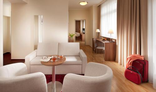 Clarion Hotel Prague Old Town - image 7