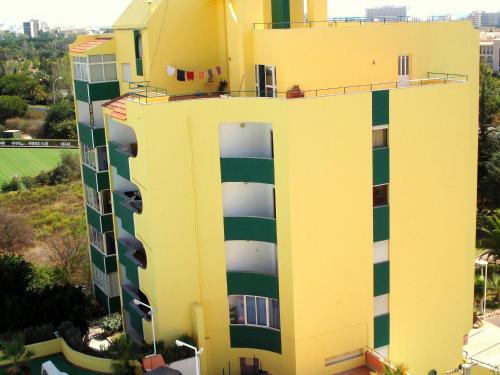 Parque das Amendoeiras - image 6