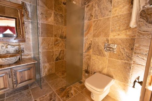 Medusa Cave Hotel Room Type - Budget Double or Twin Room