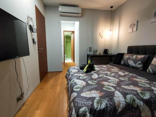 Sky Suites 4 - Studio Room - City View