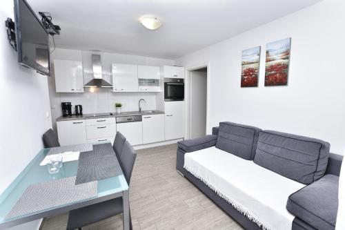 Apartment Ivan - image 8