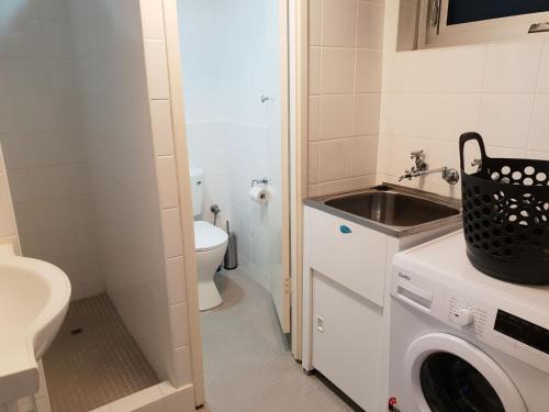 Forrest Four Apartment - 2 bedroom Fremantle apt