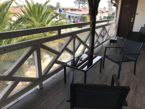 . Hôtel La Cote d'Argent