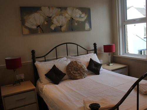 1 double bed
