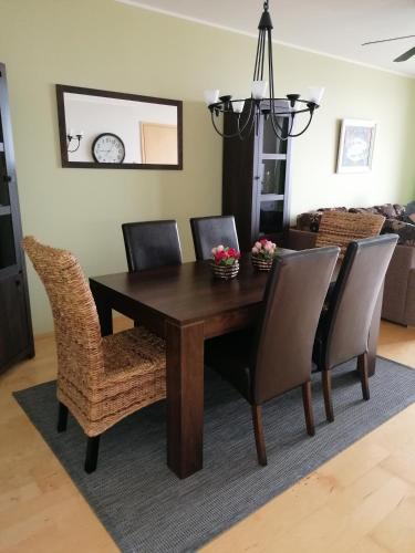 Aida 5 City Center Apartment in 派爾努海灘