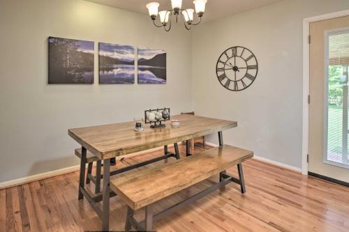 Family-Friendly Getaway with Fire Pit and Kayaks! - image 5