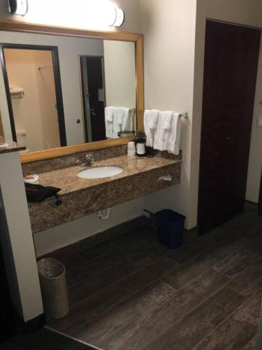 Best Western PLUS Walla Walla Suites Inn