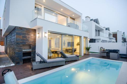 外部景觀, Villa Scandinavia - Private Heated Pool by Silver Prop in 沙利度波爾圖