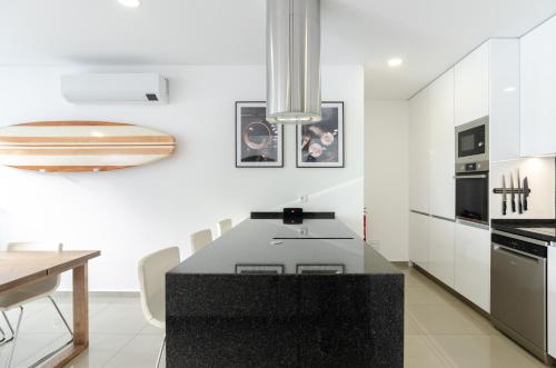 廚房, Villa Scandinavia - Private Heated Pool by Silver Prop in 沙利度波爾圖
