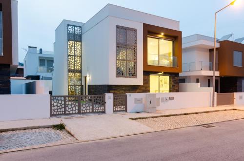 外部景觀, Villa Scandinavia - Private Heated Pool by Silver Prop in 沙利度波爾圖