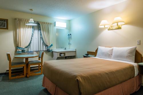 The Ranchland Inn Kamloops - main image