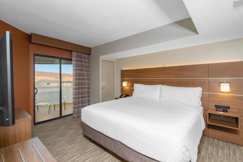 Holiday Inn Express Hotels & Suites Washington-North Saint George By IHG