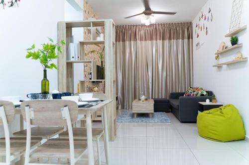Ezhome Mesahill