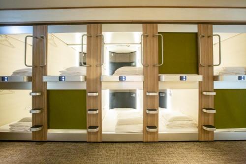 Moderate Cabin Room for Female - Upper Level