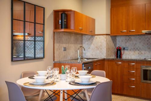 Konyha, UP ROOMS BANYOLES in Banyoles