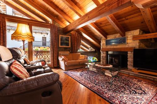 L'Atelier du Temps - Woodstone Villa - Accommodation - Aosta