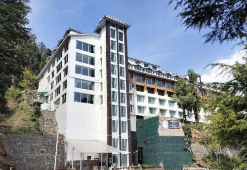 Royal Tulip Luxury Hotel, Kufri, Shimla