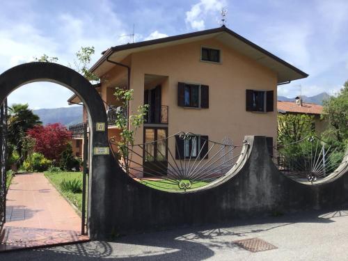  Villa Romeo - Acero Rosso, Pension in Rovetta bei Dorga