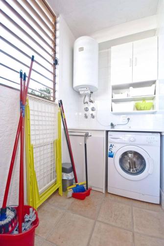 Es Pinaret Apartment - image 11