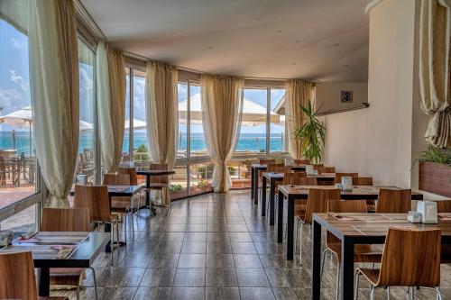 Restaurant, MPM Hotel Arsena - Ultra All Inclusive in Nessebar