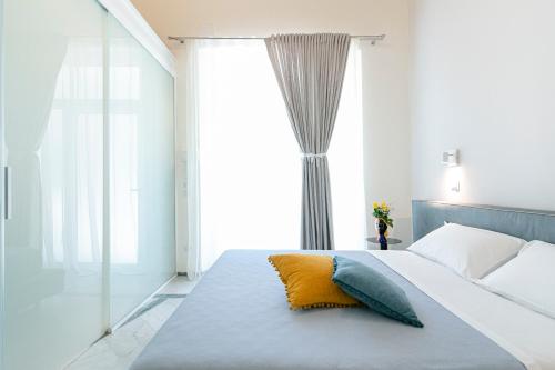 FUTURA ROOM&RELAX