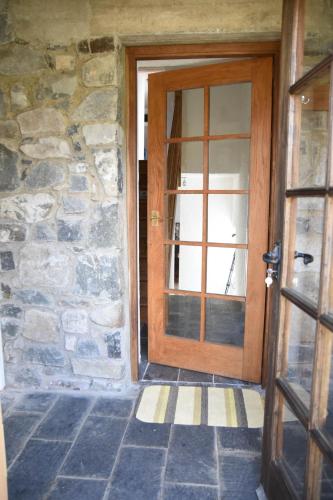 Ty-Gwyn Cottage - image 3