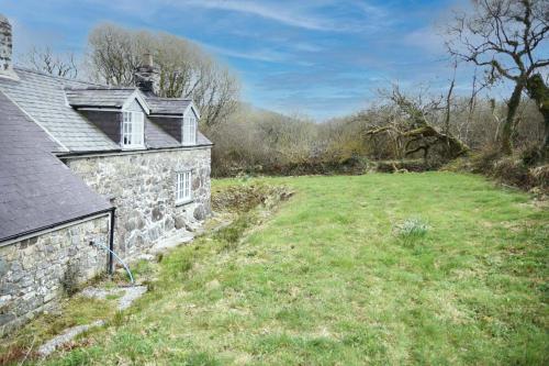 Ty-Gwyn Cottage - image 13