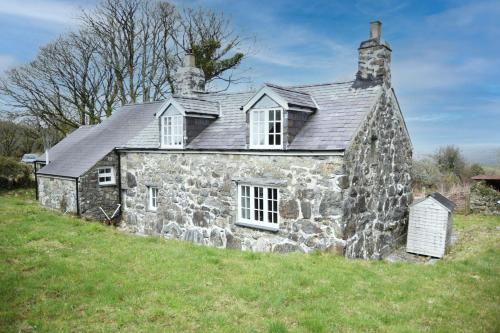 Ty-Gwyn Cottage - image 2