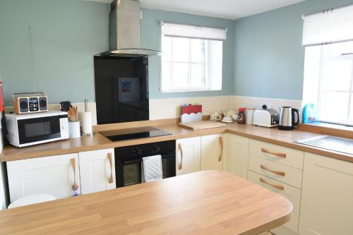 Ty-Gwyn Cottage - image 11