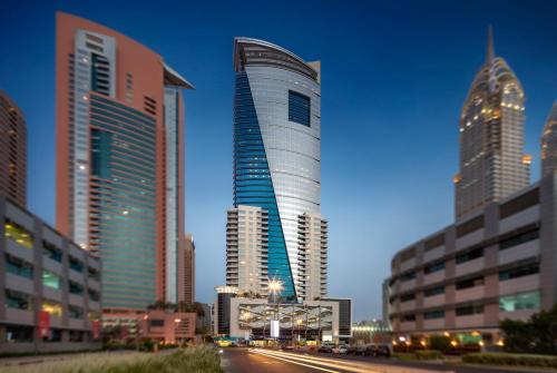 Staybridge Suites Dubai Internet City, an IHG Hotel 