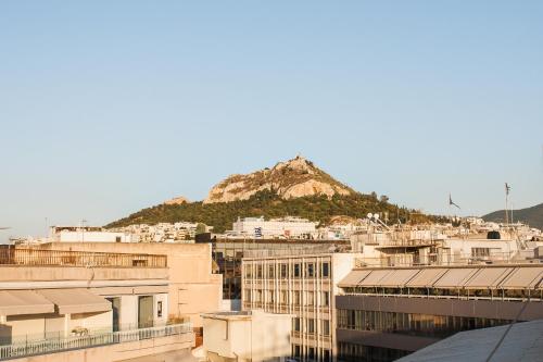 Gorgeous Retire with Breathtaking Acropolis view!