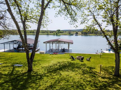 Ladybird Lakehouse on Lake LBJ in Kingsland, USA