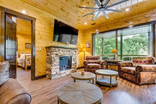 The Majestic Pine Retreat - image 7