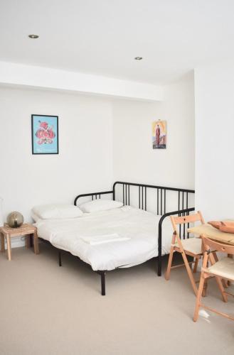 Trendy Studio Flat in Kemptown Village