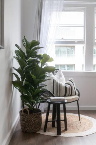 Stylish & Comfy Beach Getaway