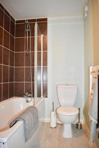 Trendy St James's Street Apartment